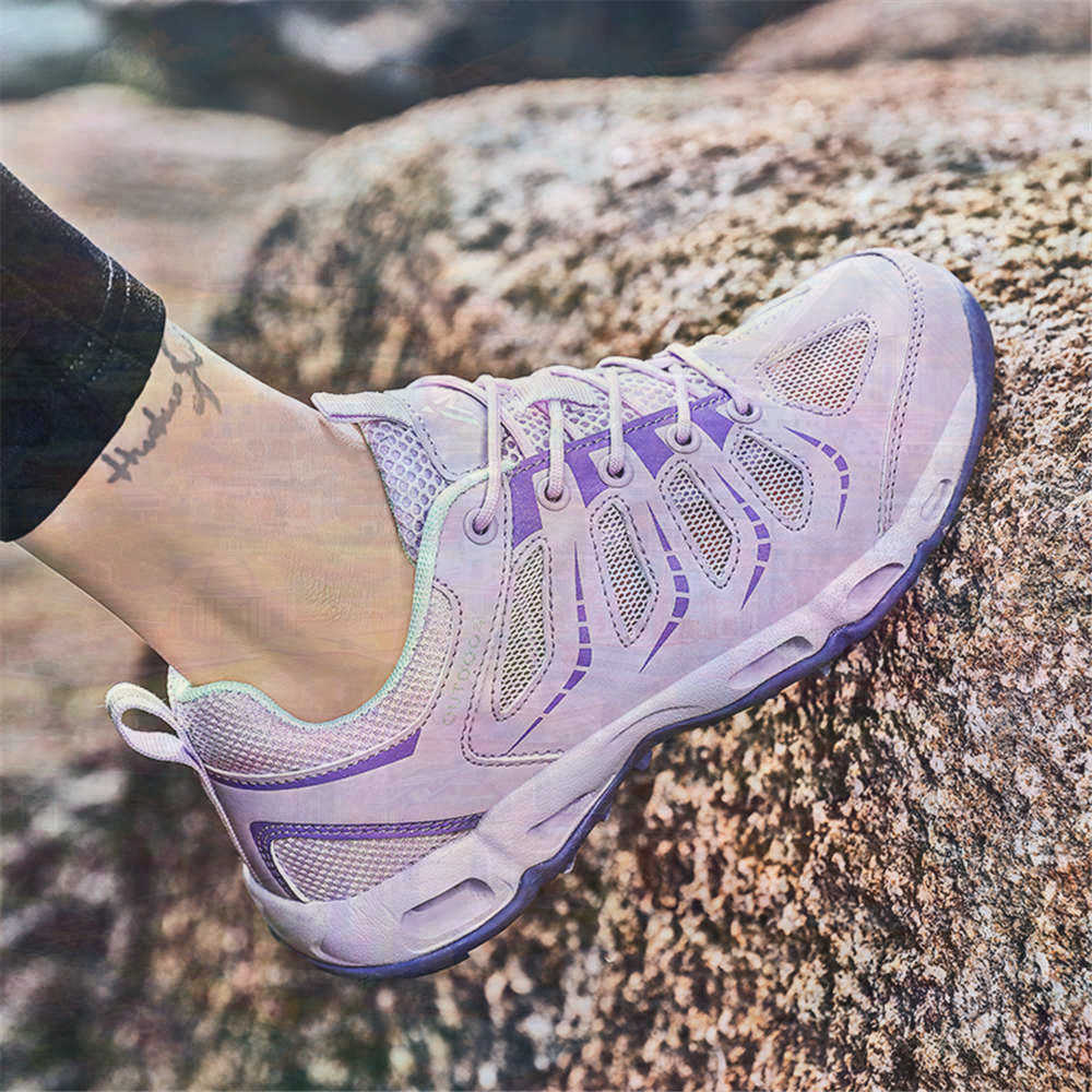 Sumer Round Tip Silver Sneaker - Outdoor Sports Store 评论和价格
