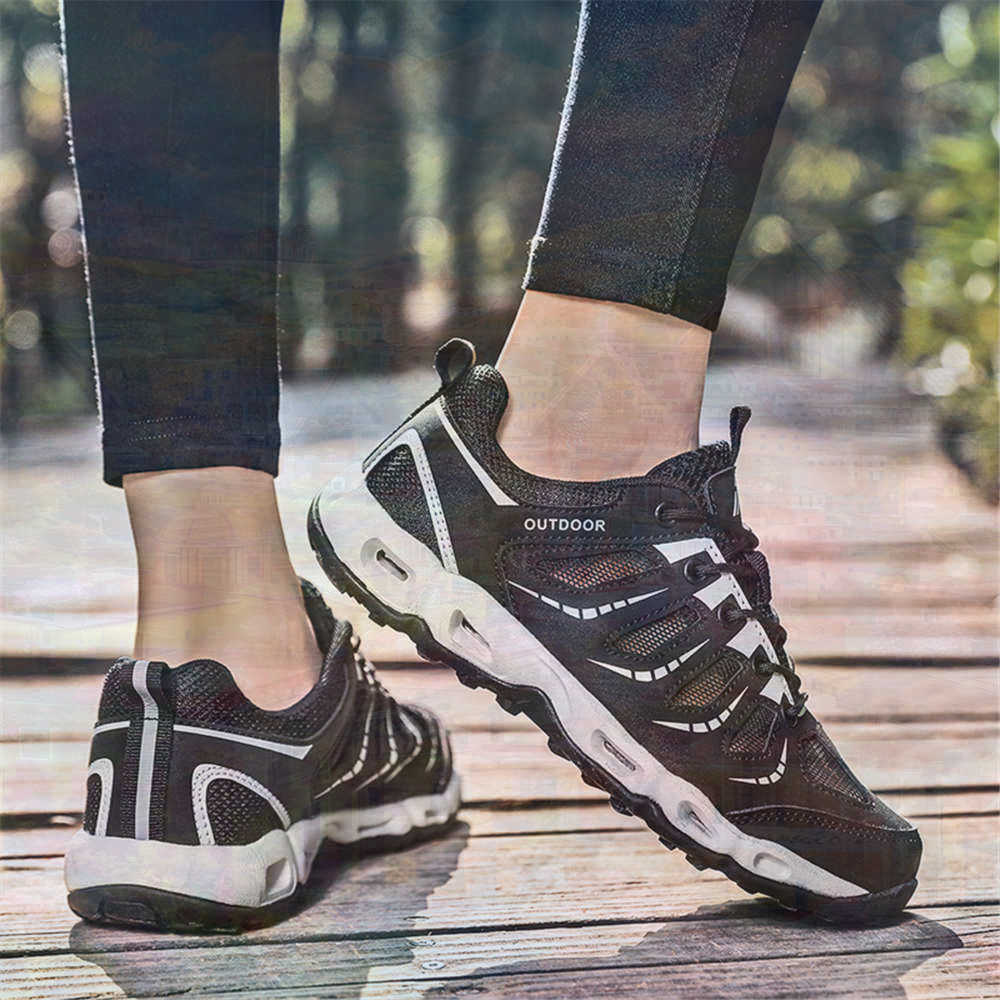 Sumer Round Tip Silver Sneaker - Outdoor Sports Store 评论和价格